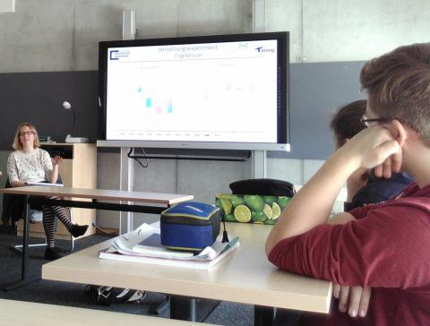 Pauline Fleischmann berichtet über Navigationsfähigkeiten von Wüstenameisen.